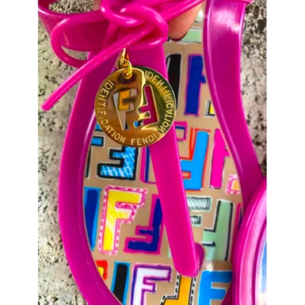 Fendi Sandals Pink Jelly - Picture 3 of 5